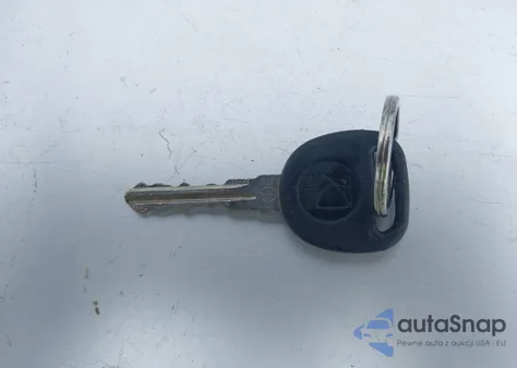 2008 Saturn Aura Xe z USA, uszkodzony, nr VIN 1G8ZS57B28F249750